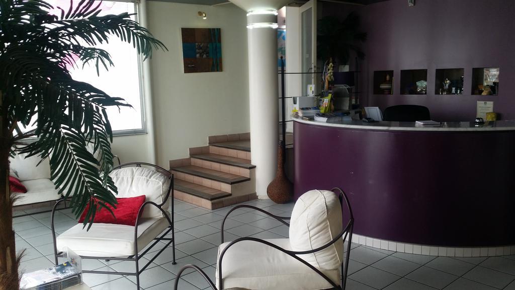 La Joie Des Sables Hotell Balaruc-le-Vieux Exteriör bild